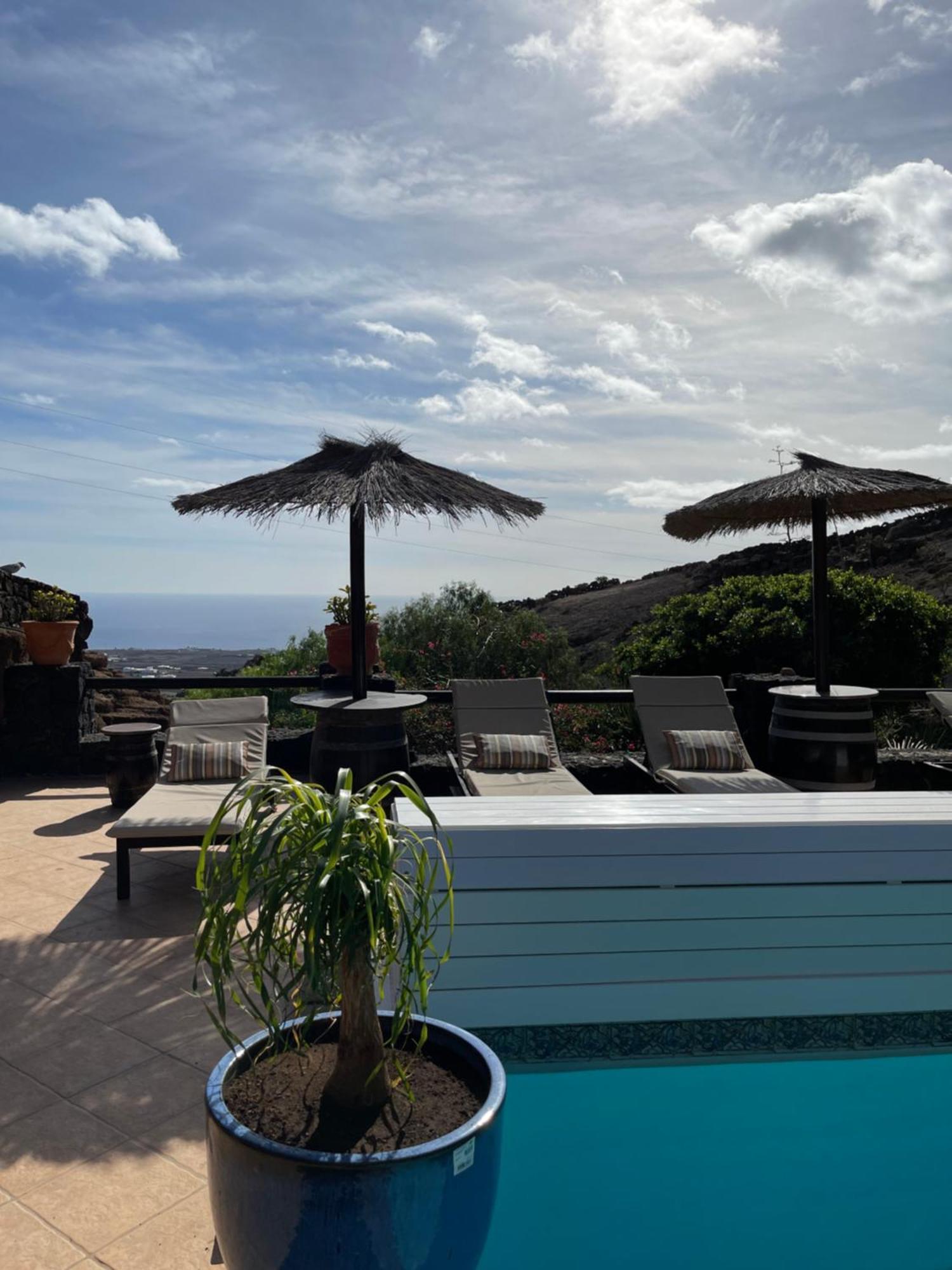 Castillo Lanzarote Villa Winni - Luxury Villa - Pet Friendly With Heated Pool La Asomada  외부 사진
