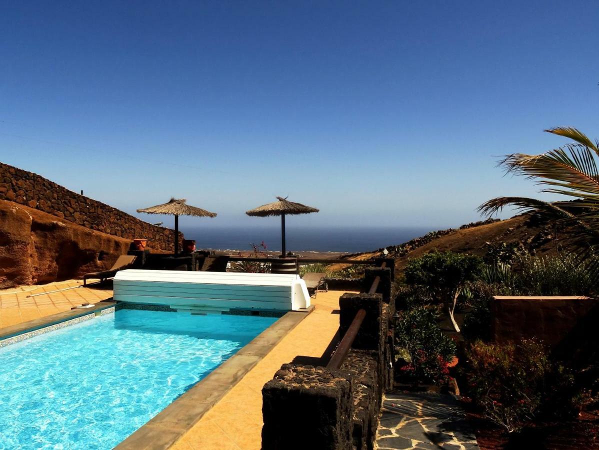 Castillo Lanzarote Villa Winni - Luxury Villa - Pet Friendly With Heated Pool La Asomada  외부 사진